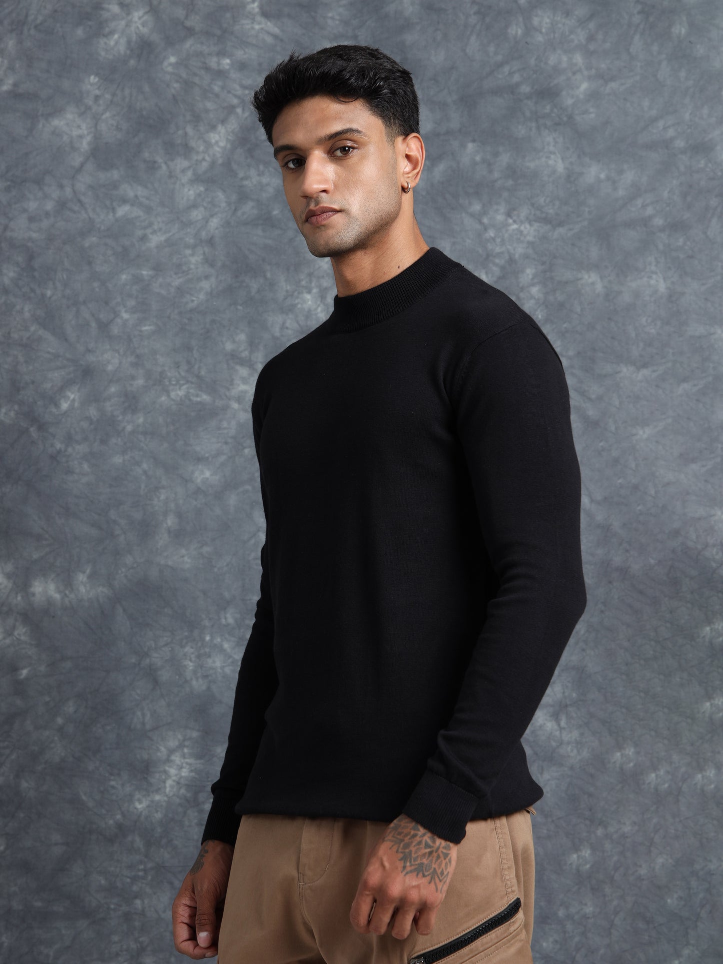 Black Cotton Knitted Full Sleeve Knitted T-Shirt
