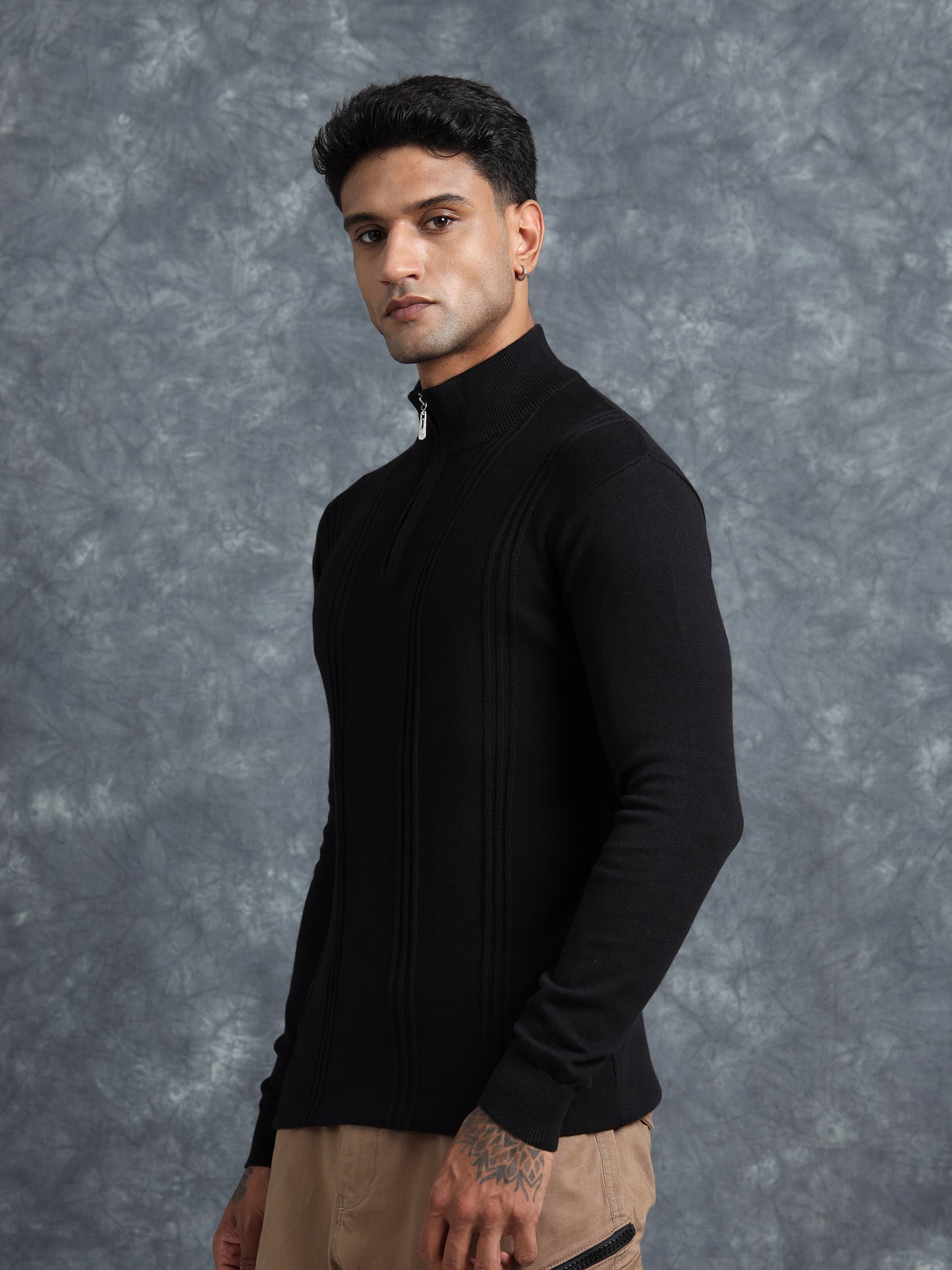 Black Zipper Full Sleeve Knitted T-Shirt