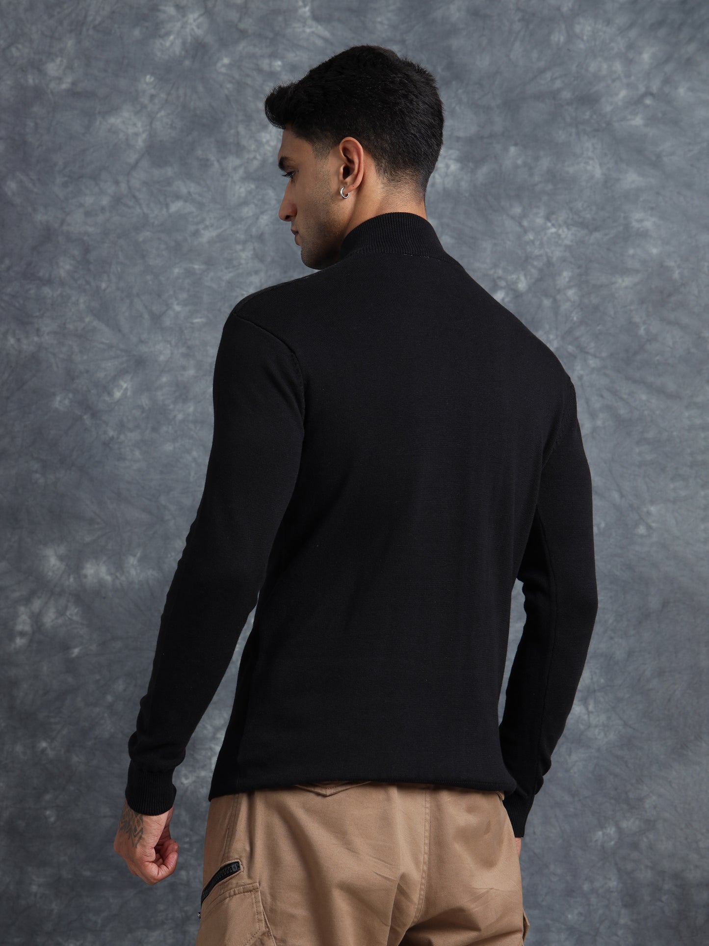 Black Zipper Full Sleeve Knitted T-Shirt