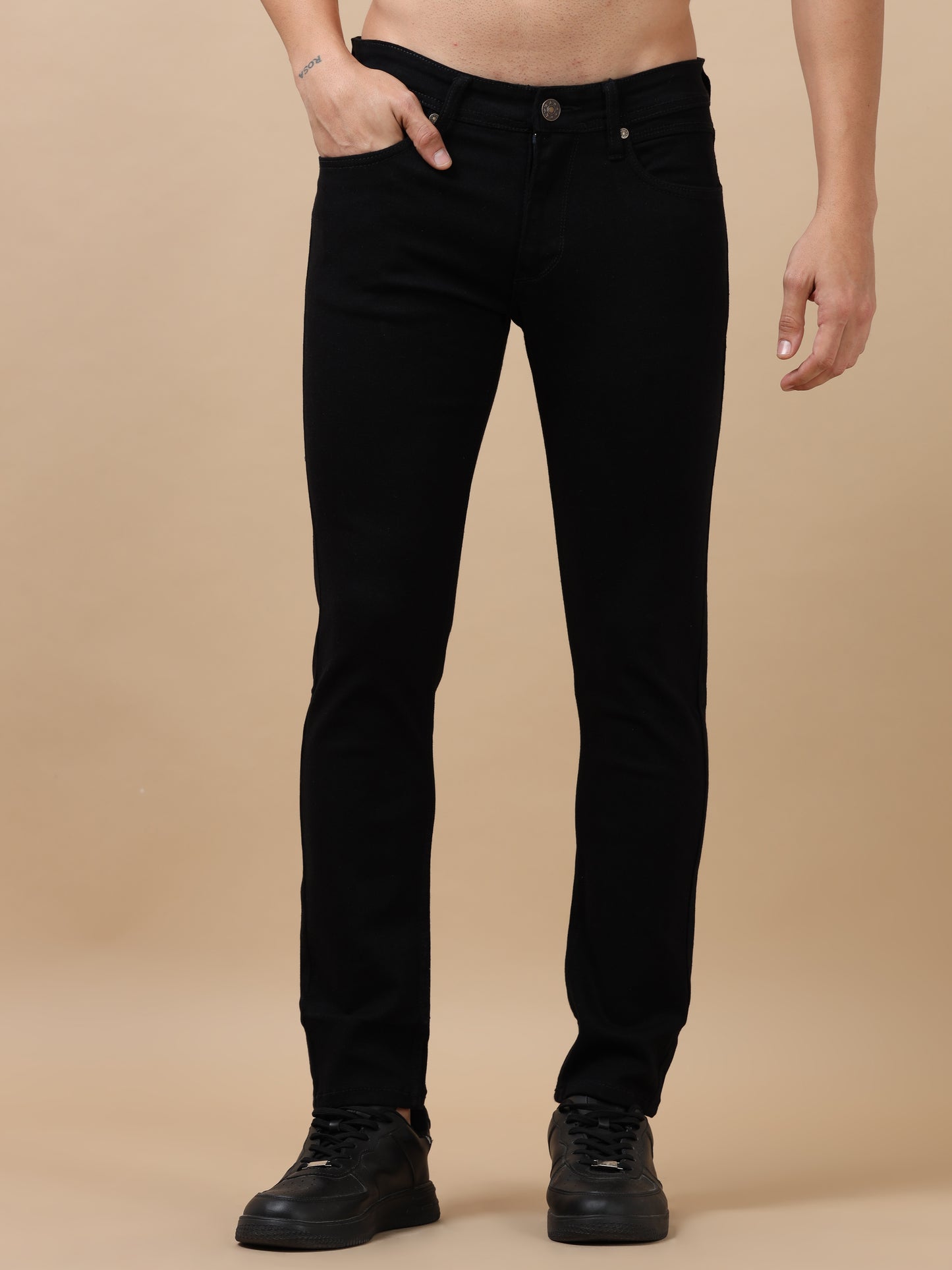 Black Peached Knitted Denim Jeans