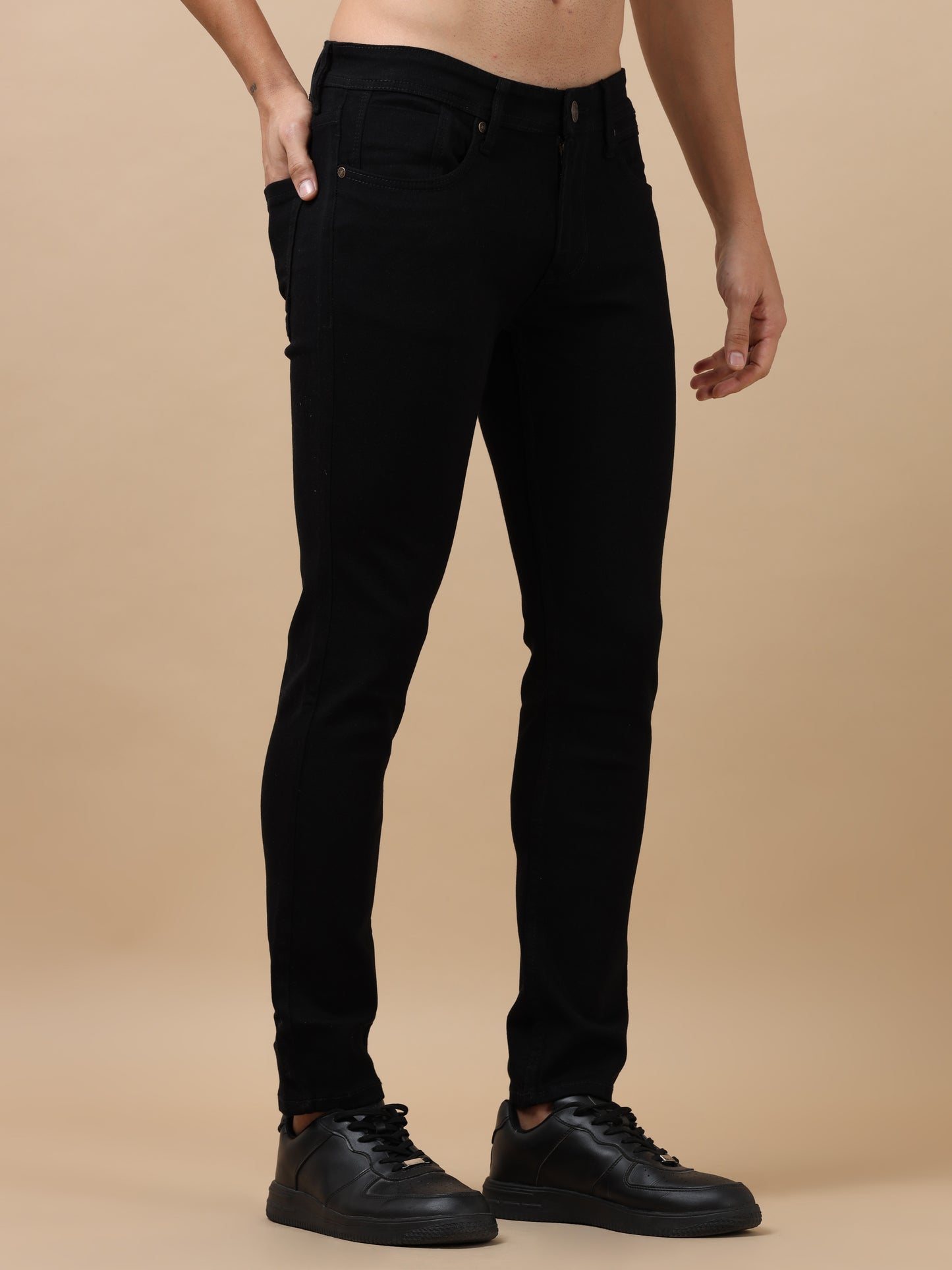 Black Peached Knitted Denim Jeans