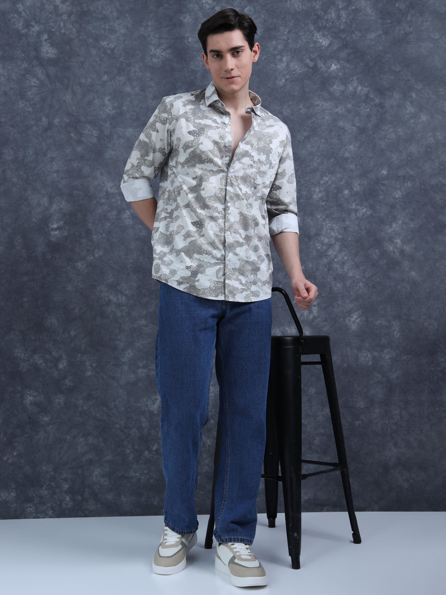 grey Printed shirt
