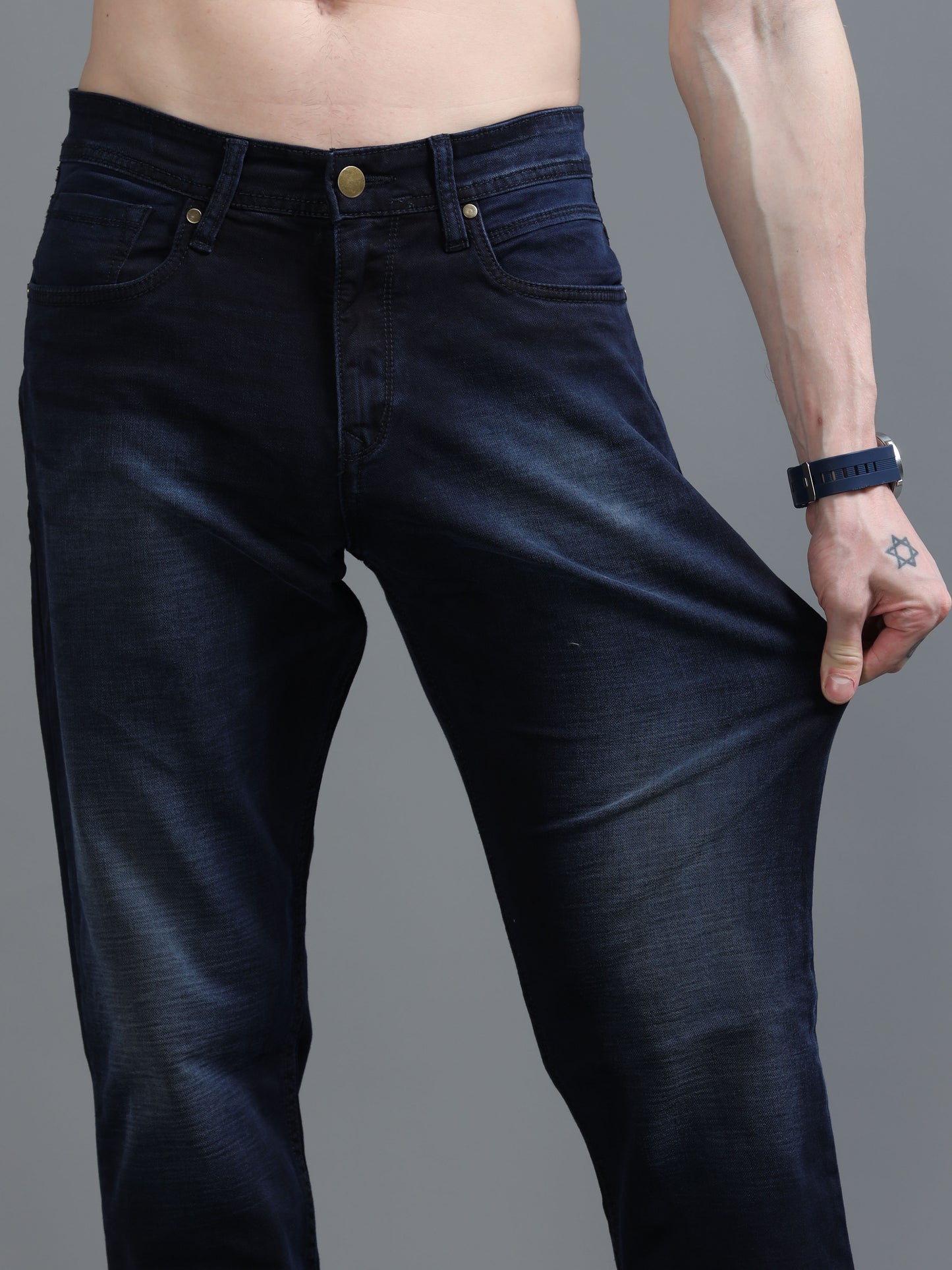 Bluish Relaxed Fit Denim Jeans
