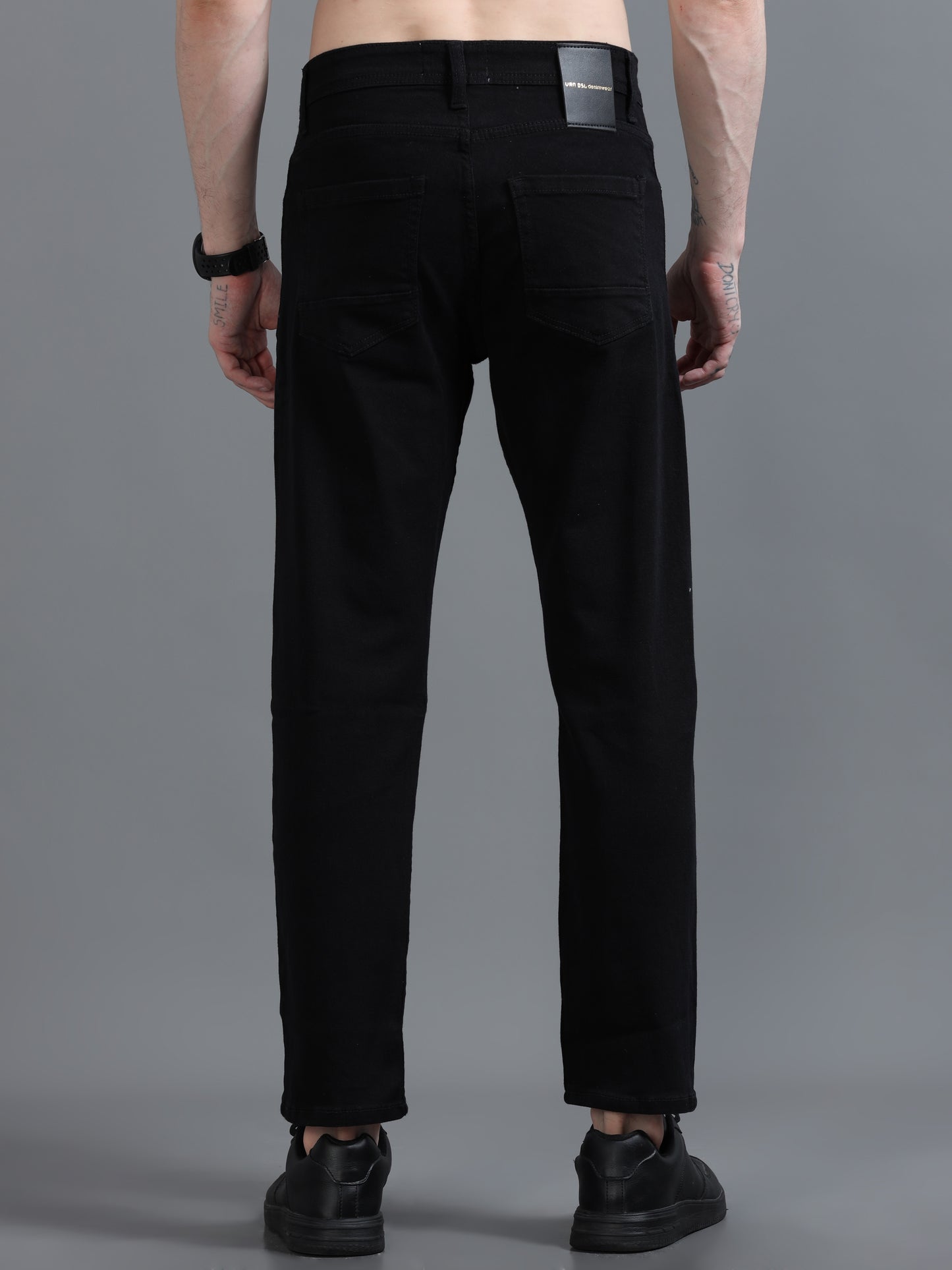 Black Relaxed Fit Denim Jeans