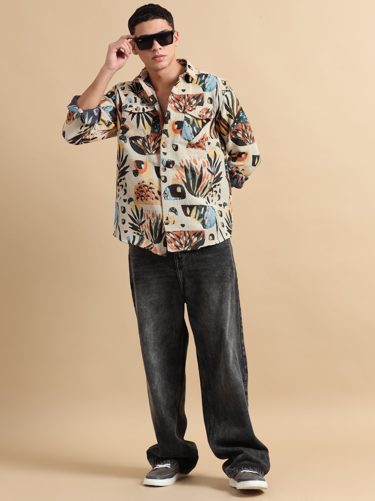 Tropical Print Design Shirt