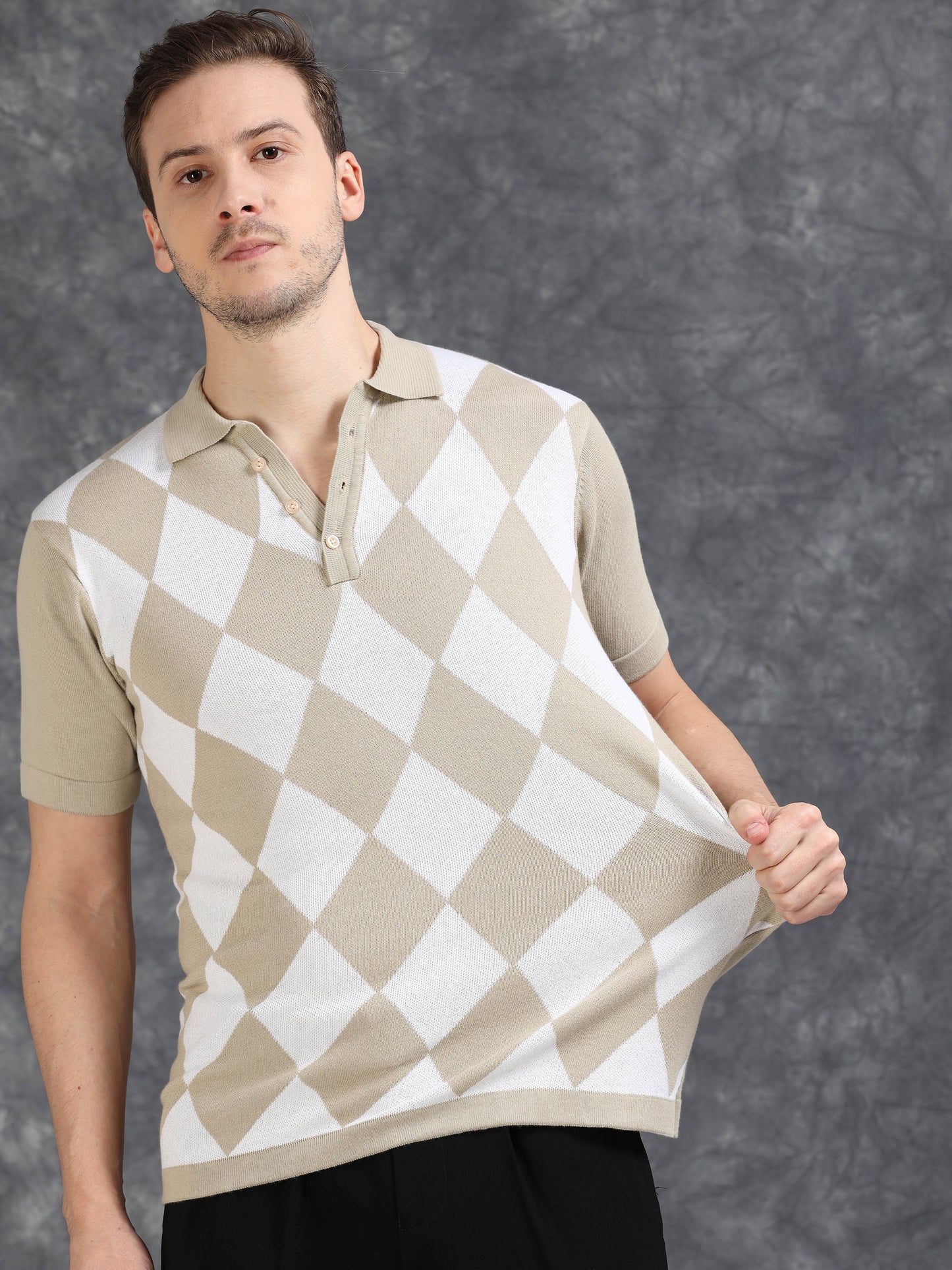 Beige Diamond Design Polo T-shirt