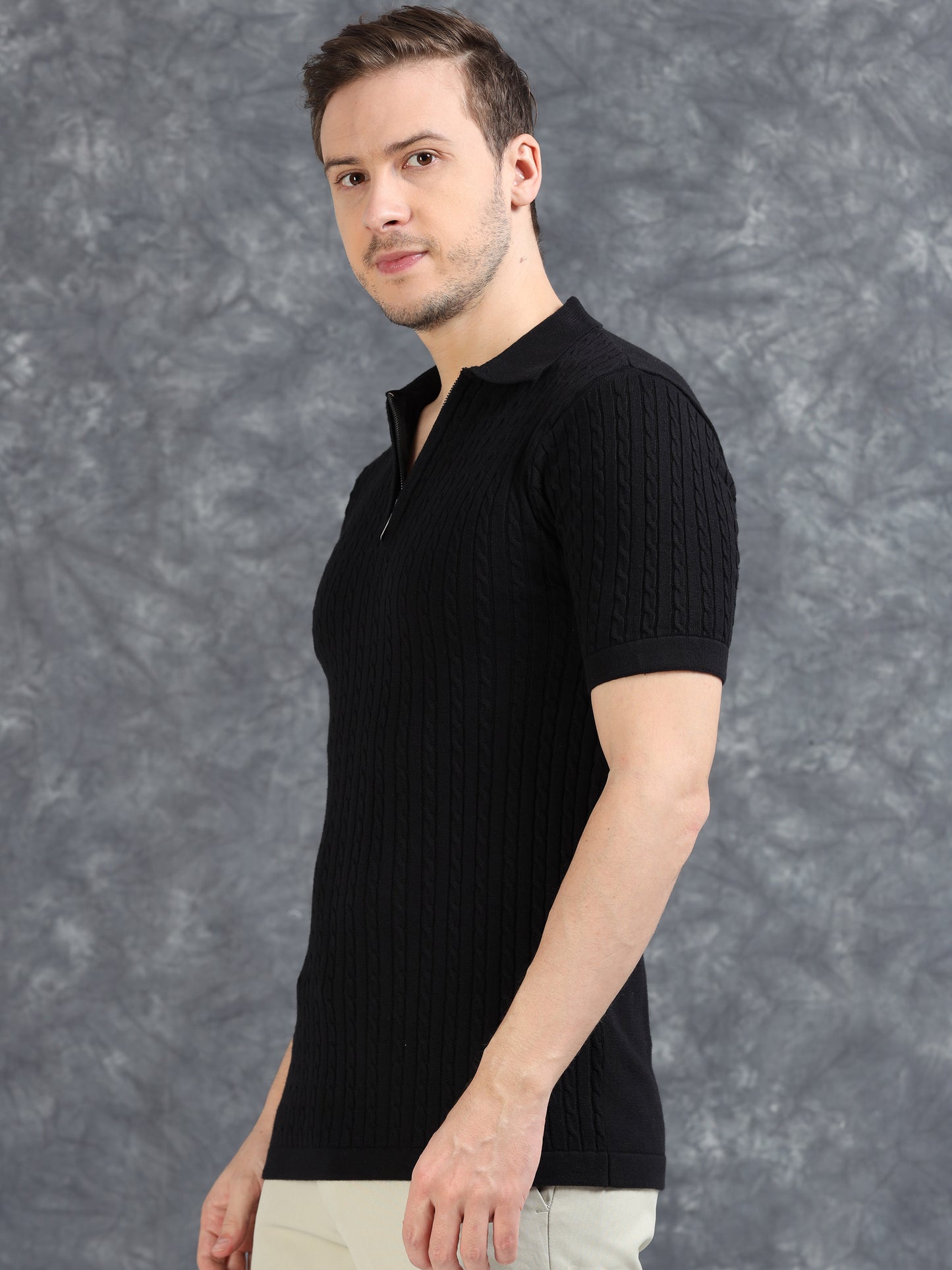 Ribbed Design Zipper Polo T-Shirt- Black