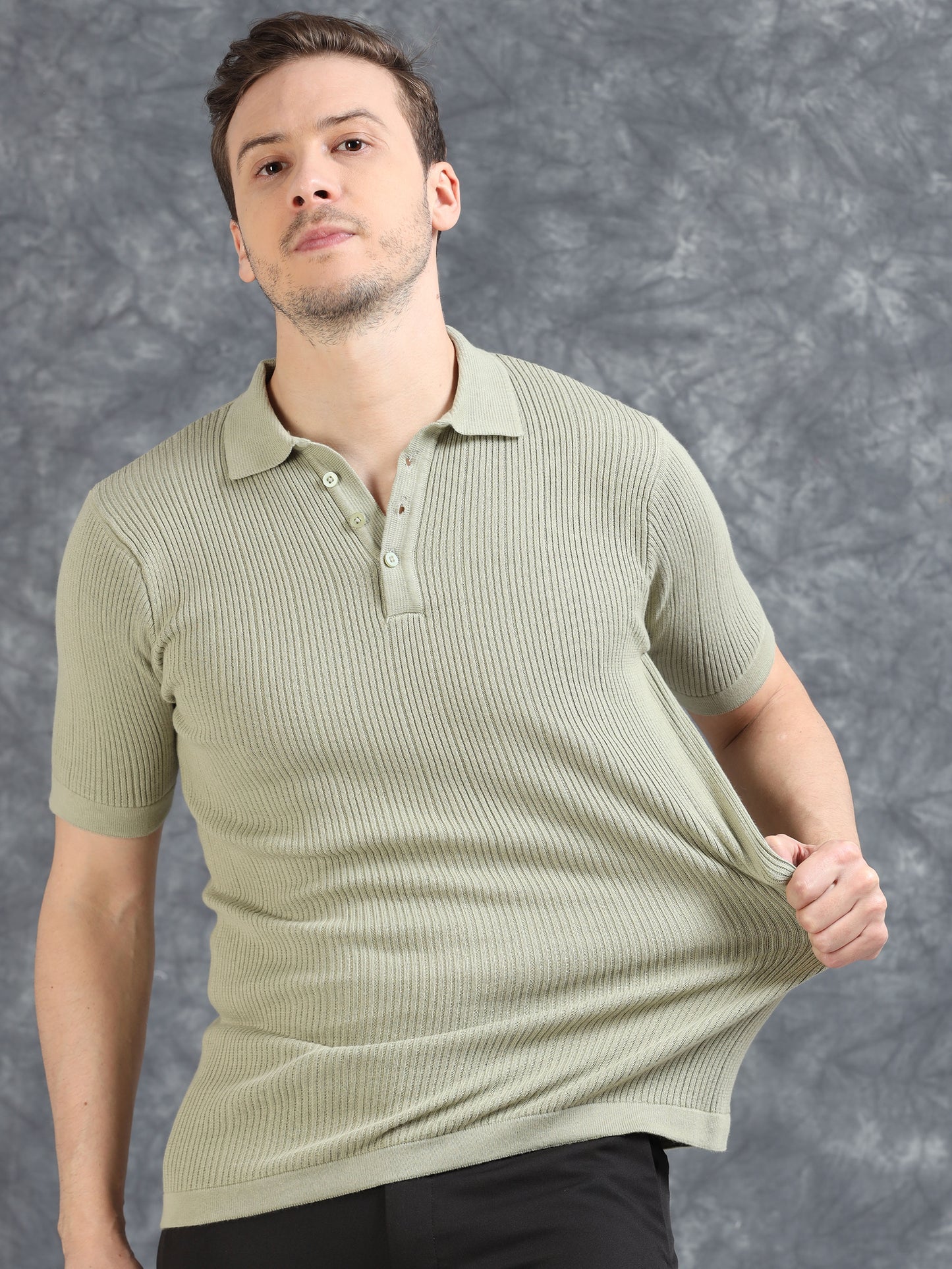 Ribbed Design Zipper Polo T-Shirt- Pistachio