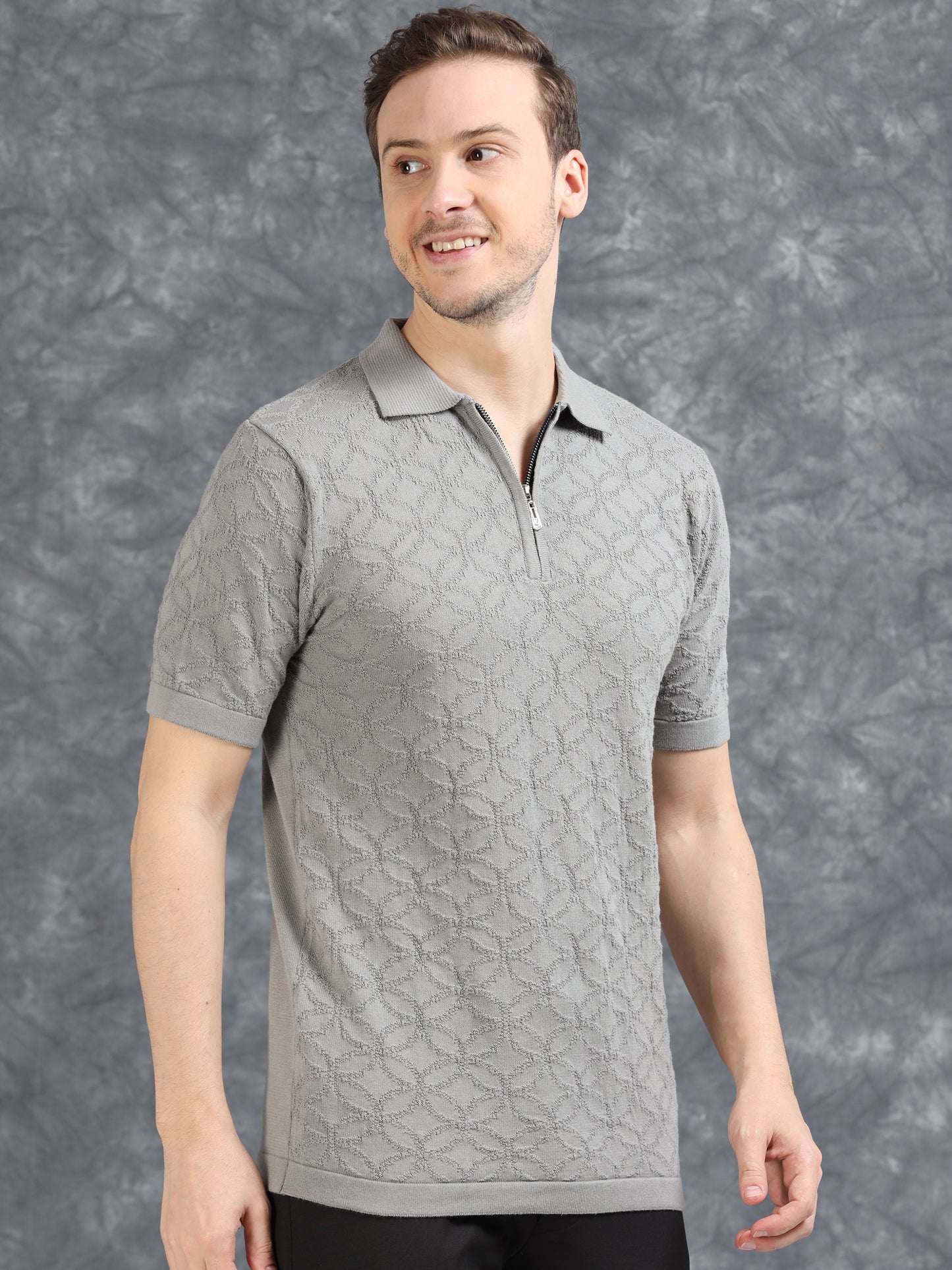Ribbed Design Zipper Polo T-Shirt- Grey