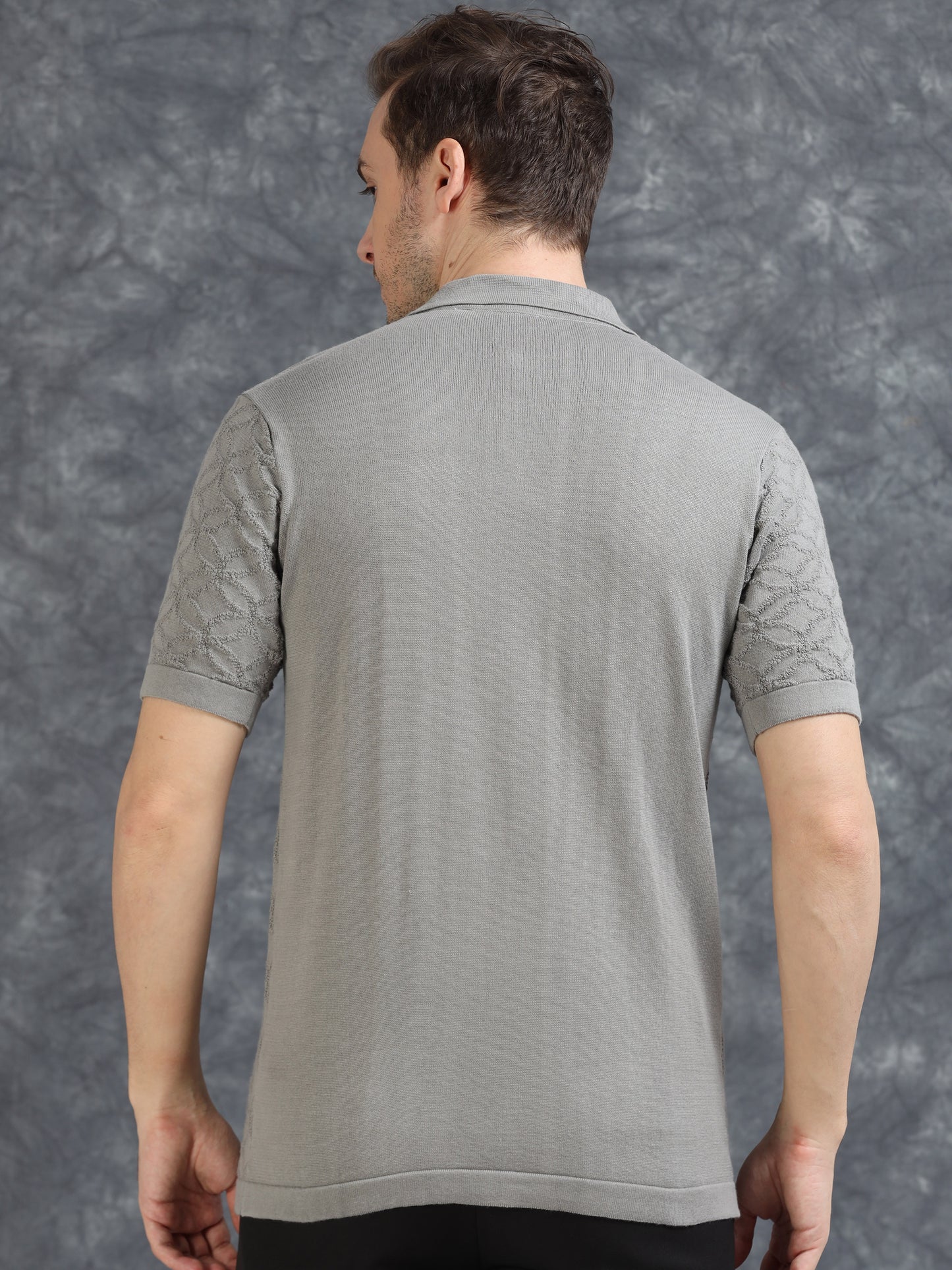 Ribbed Design Zipper Polo T-Shirt- Grey