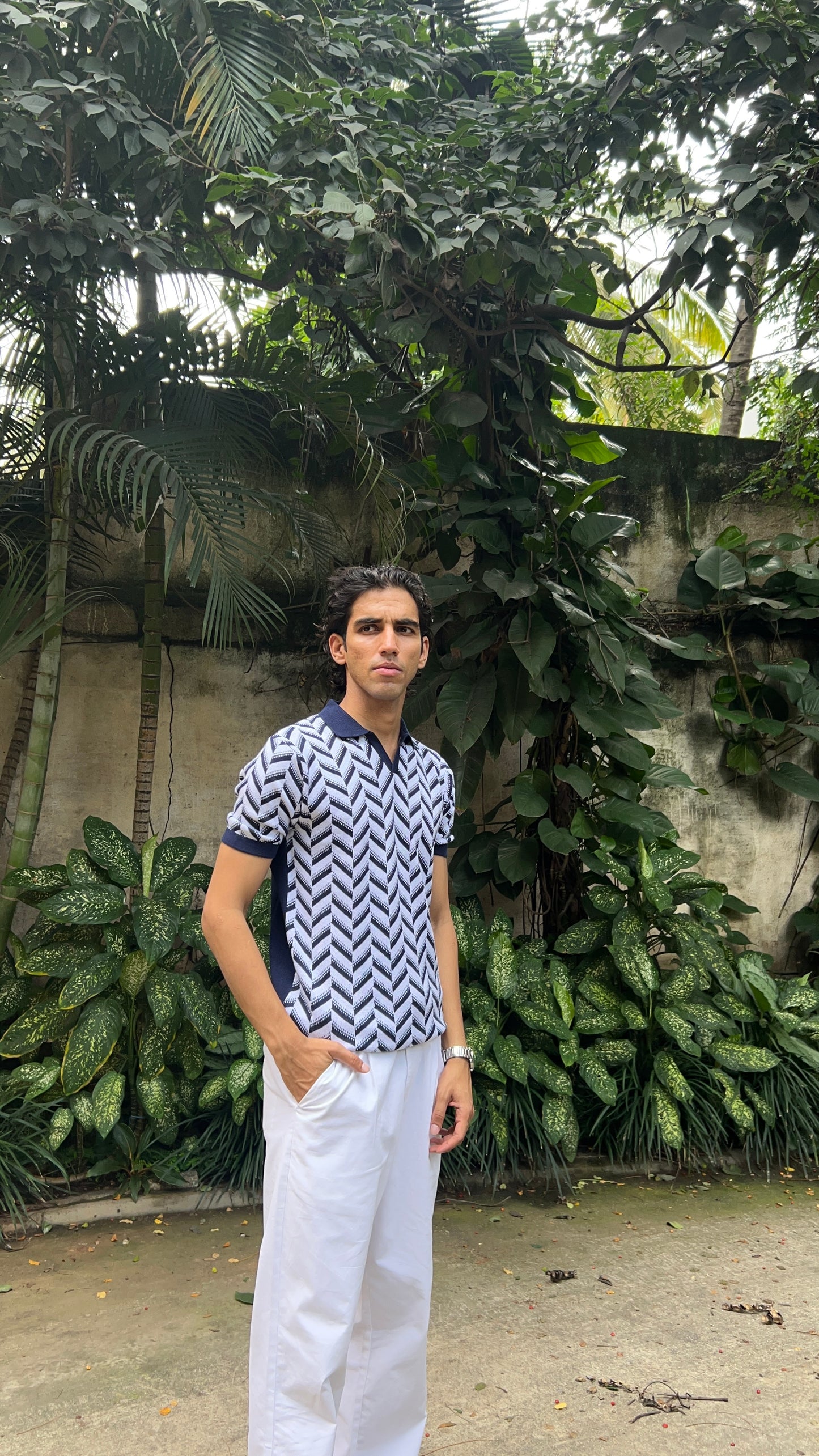Geometric Pattern Knit Polo T-Shirt – Navy & White