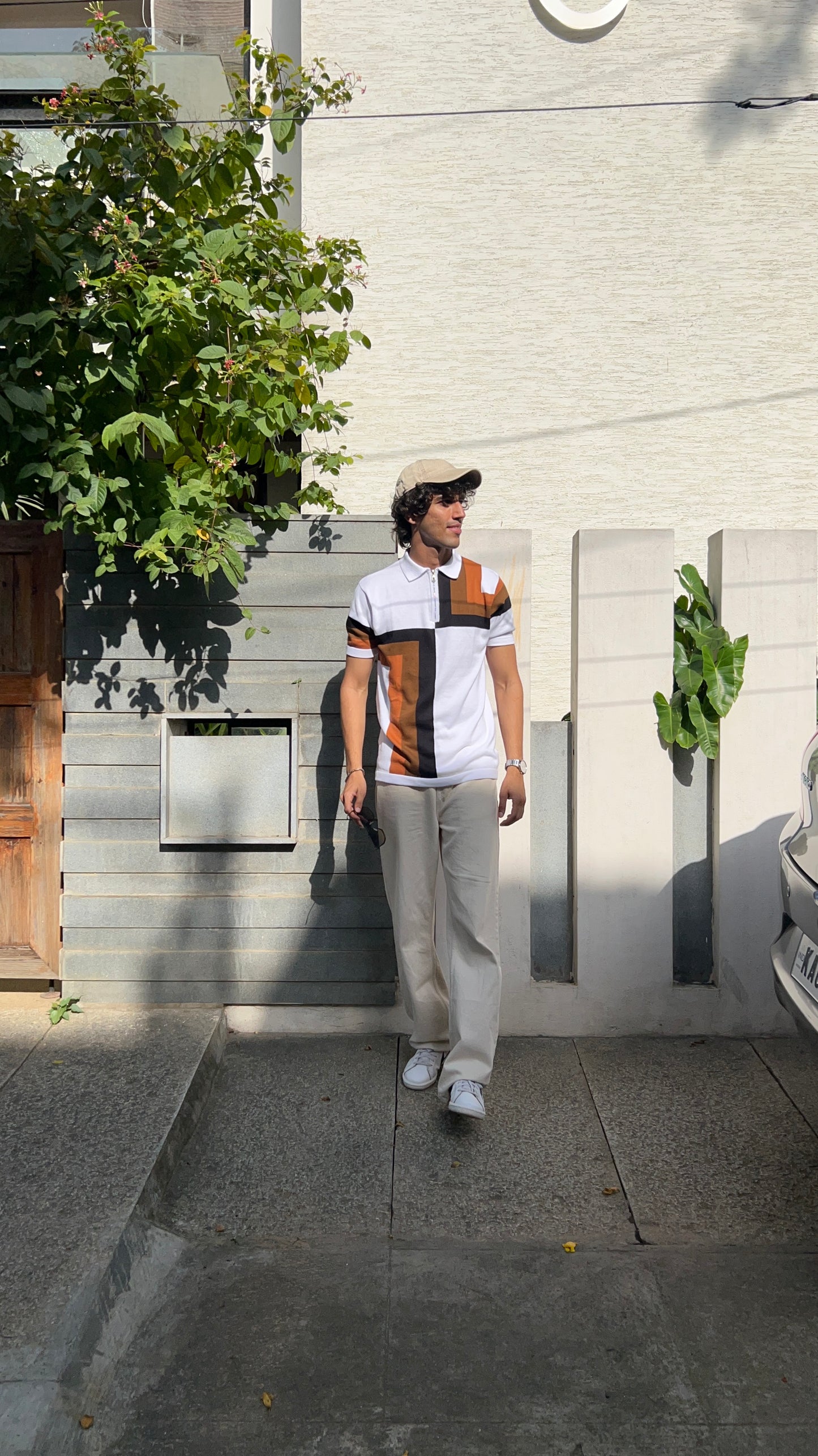 Ribbed Design Zipper Polo T-Shirt- white