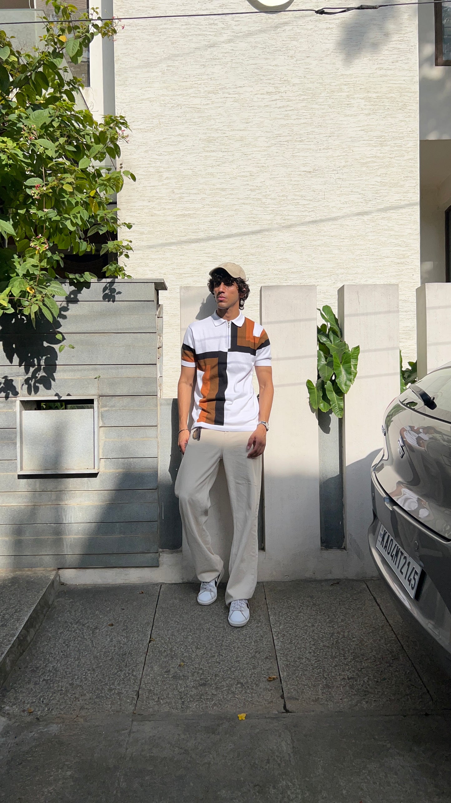 Ribbed Design Zipper Polo T-Shirt- white