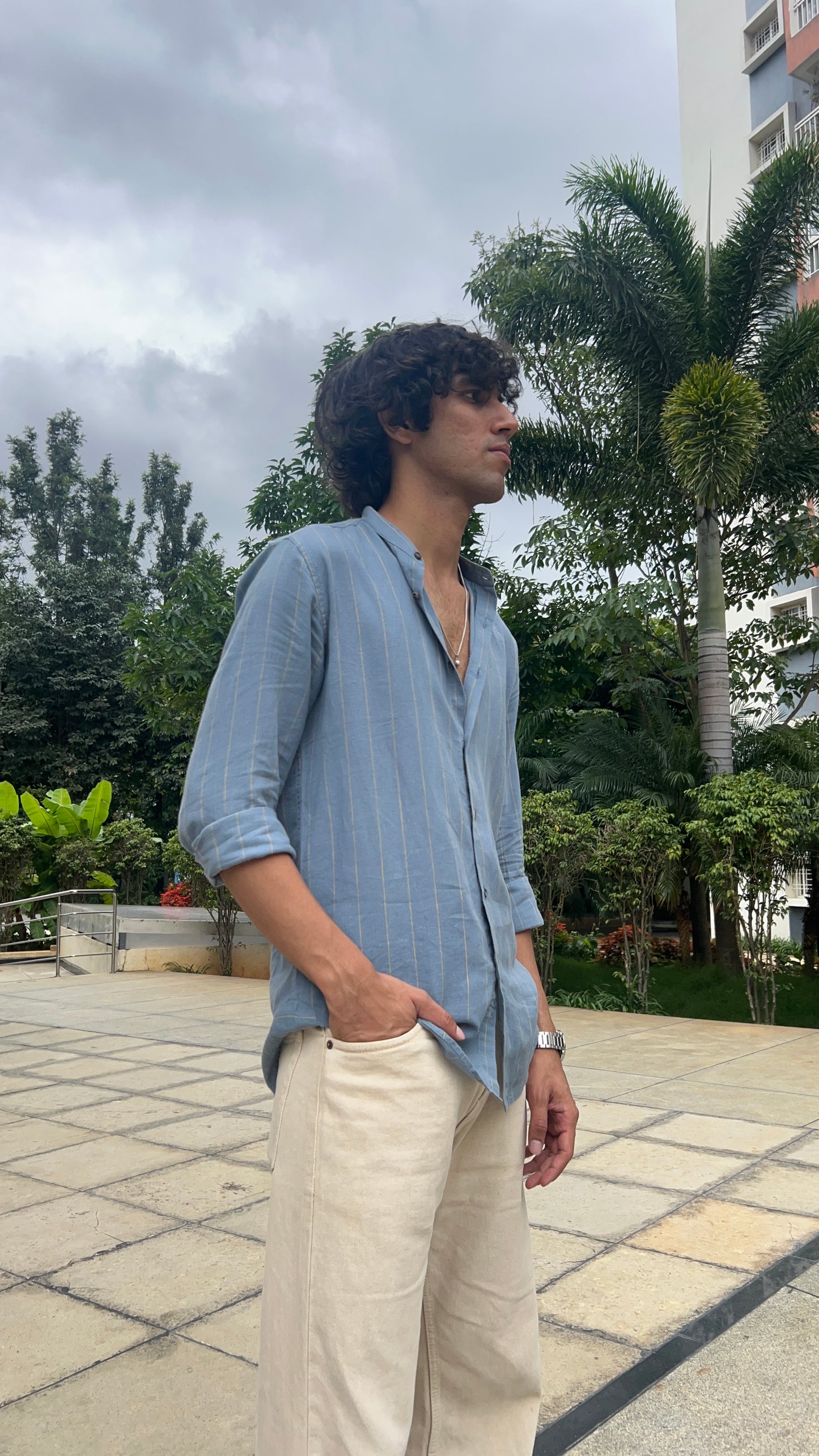 Beige Baggy Jeans