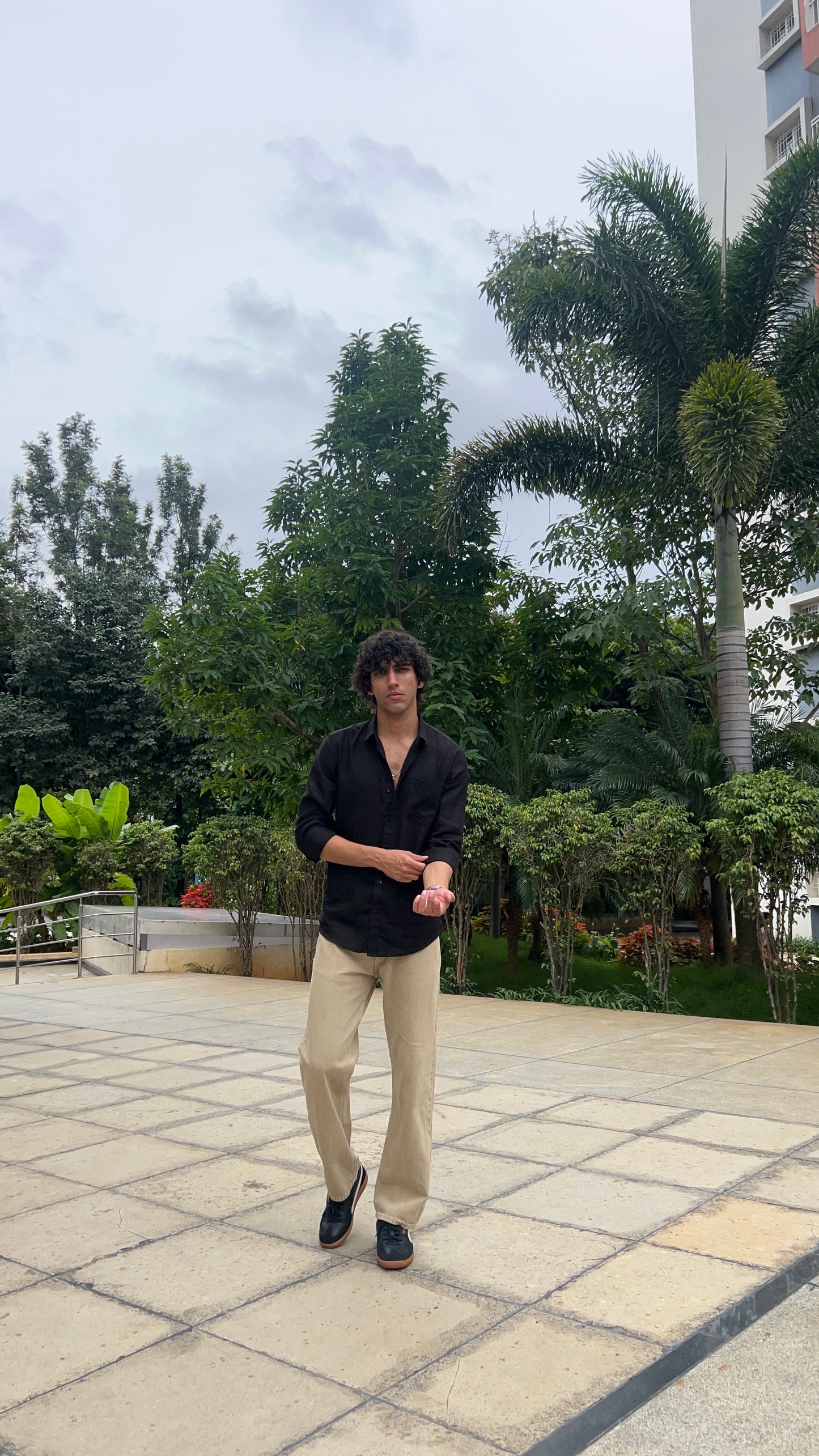 linen black shirt