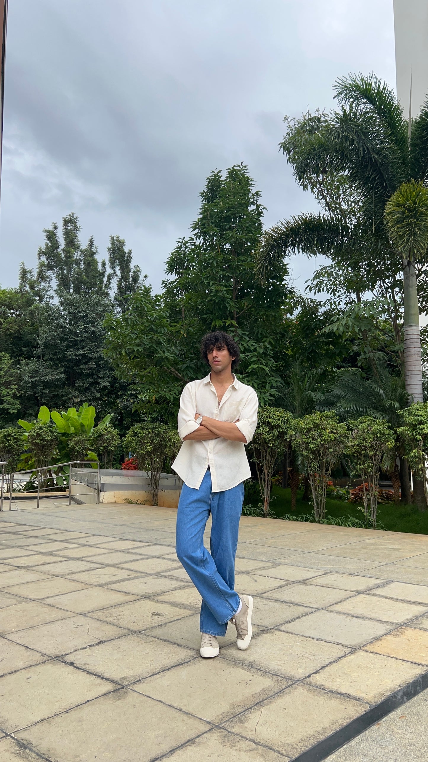 Linen off-white shirts