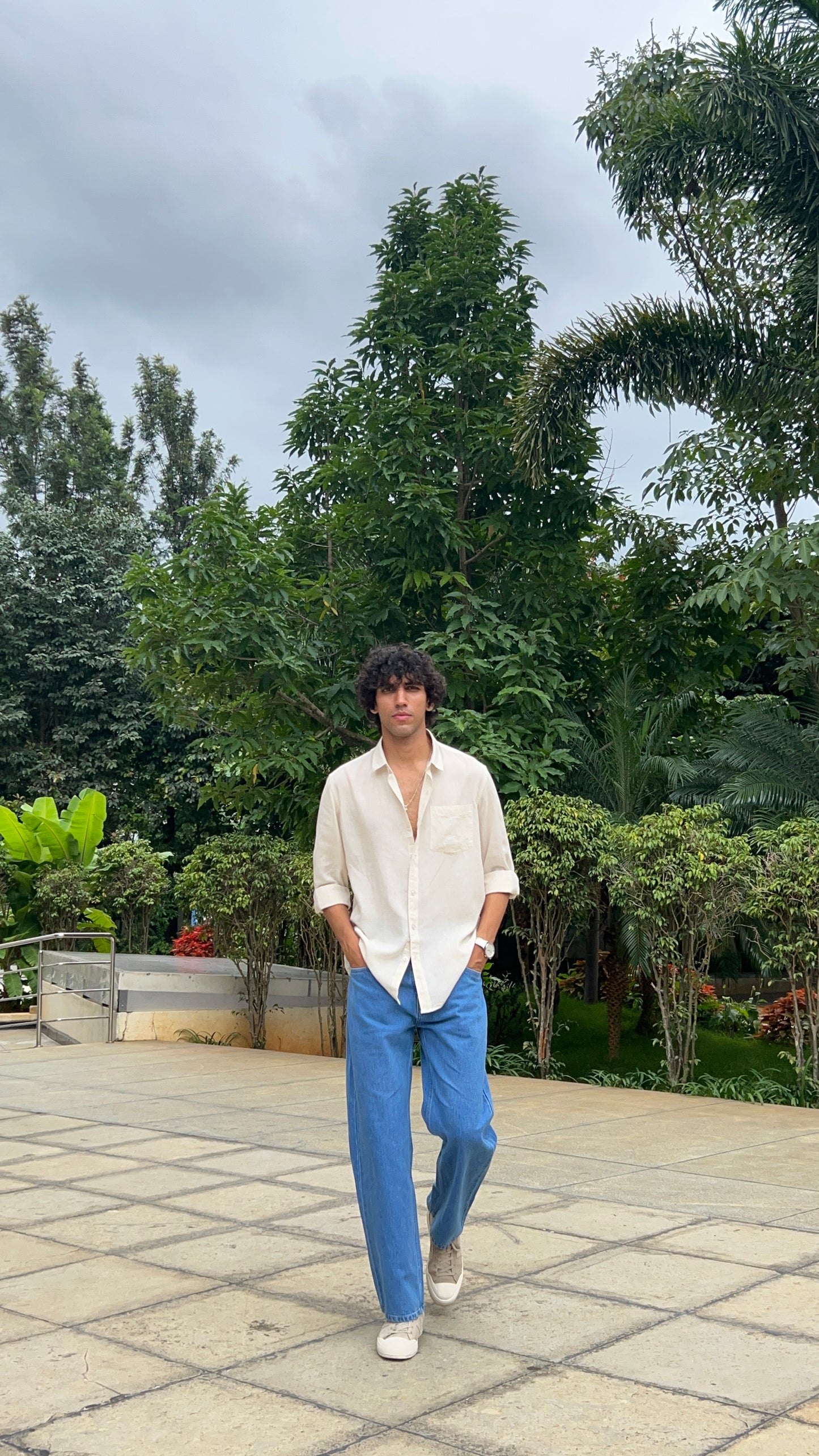 Linen off-white shirts