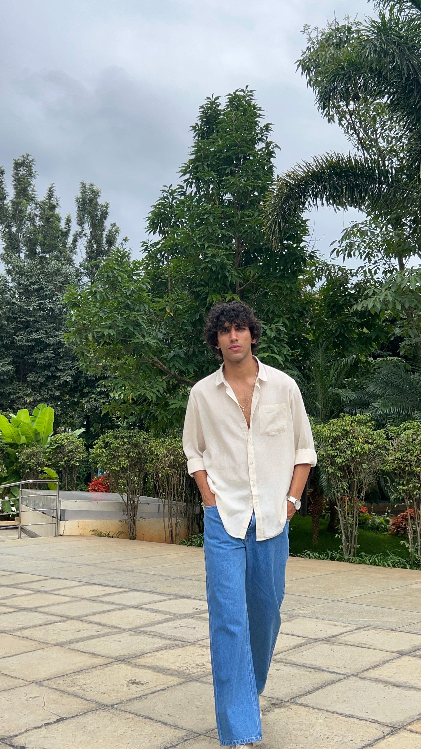 Linen off-white shirts