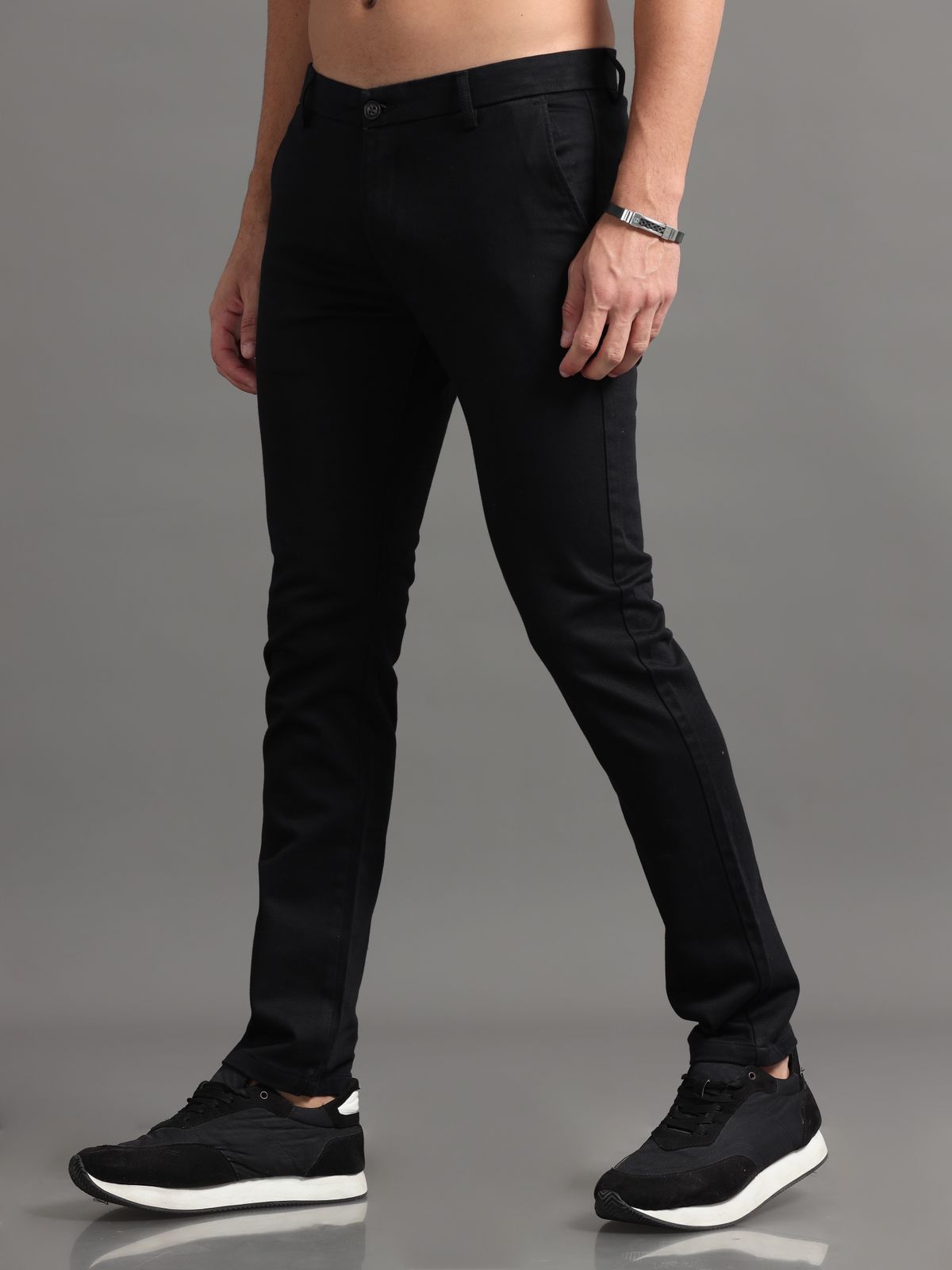 Black Knitted Chino